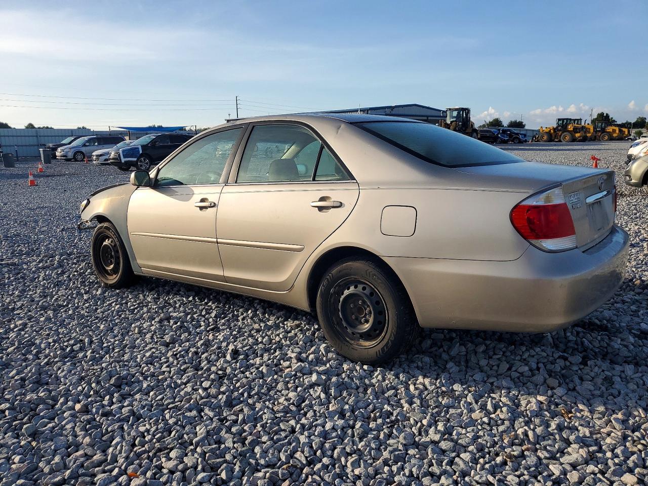 2005 TOYOTA CAMRY