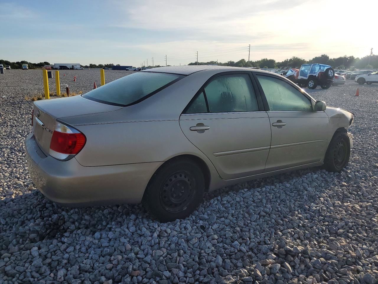 2005 TOYOTA CAMRY