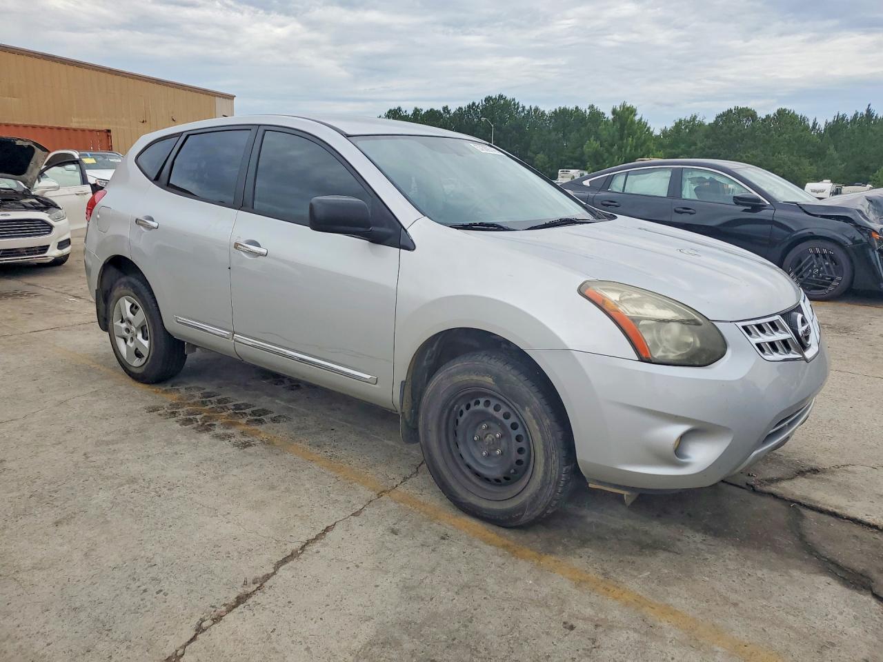 2014 NISSAN ROGUE