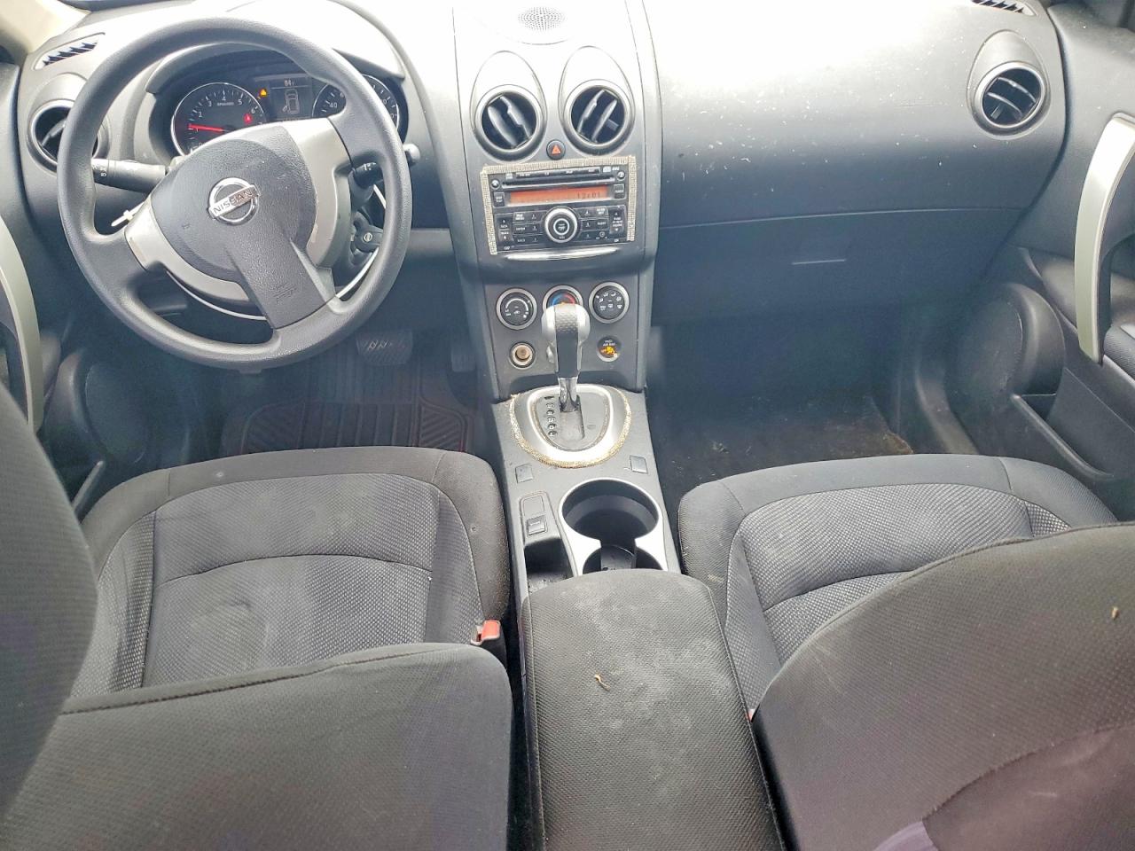 2014 NISSAN ROGUE