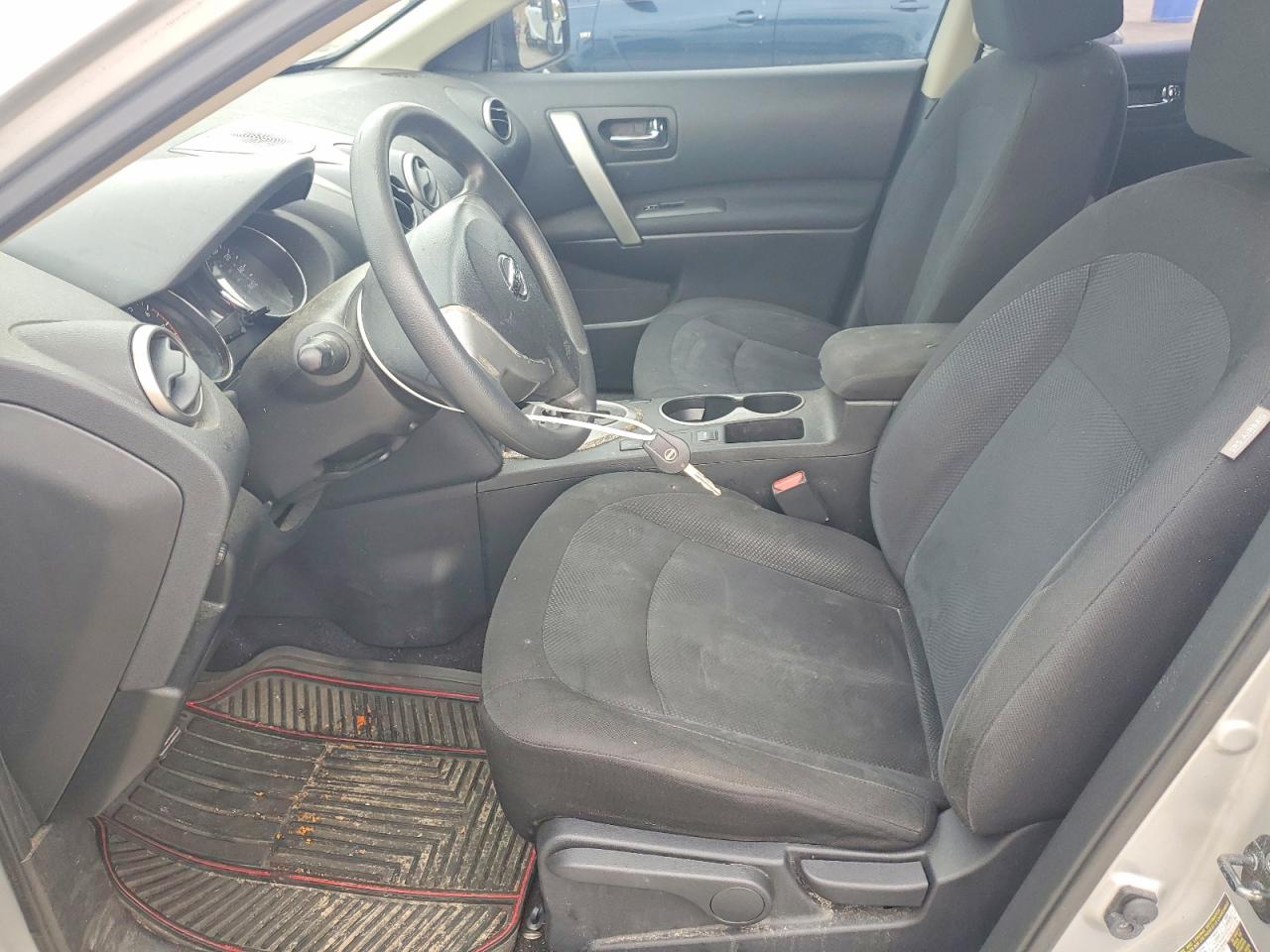 2014 NISSAN ROGUE