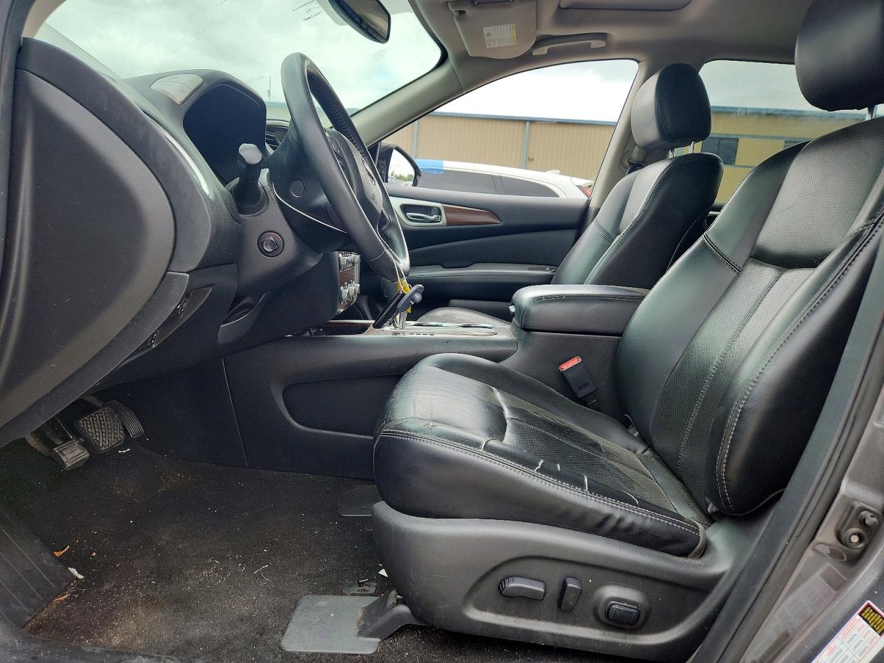 2017 NISSAN PATHFINDER