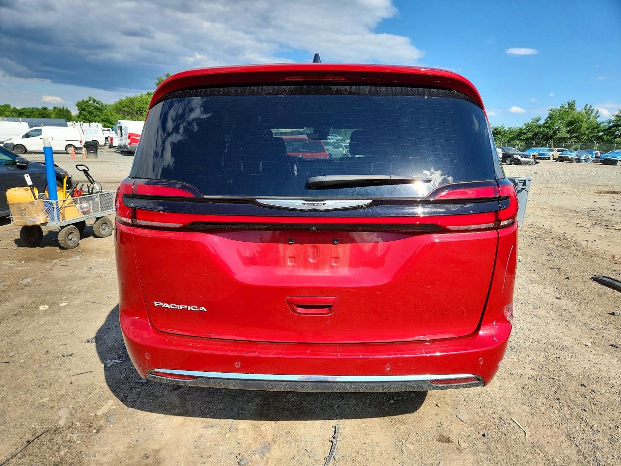 2025 CHRYSLER PACIFICA