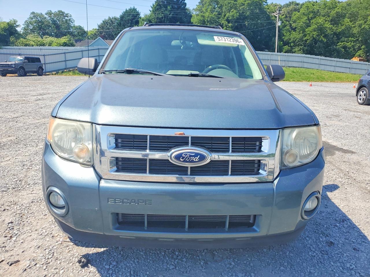 2011 FORD ESCAPE