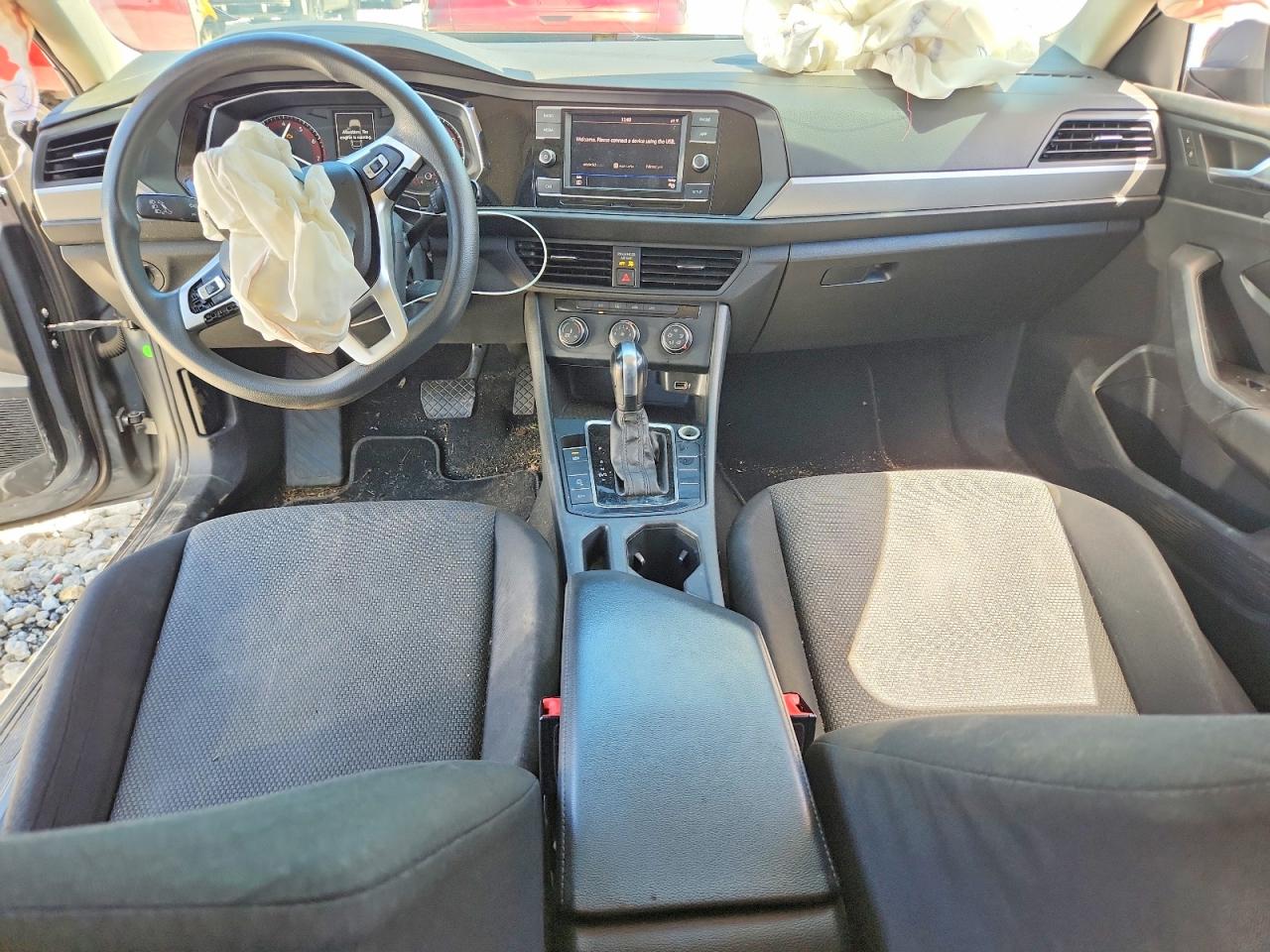 2019 VOLKSWAGEN JETTA