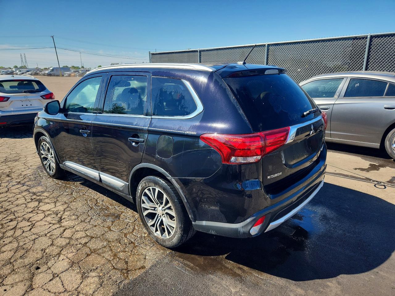 2016 MITSUBISHI OUTLANDER