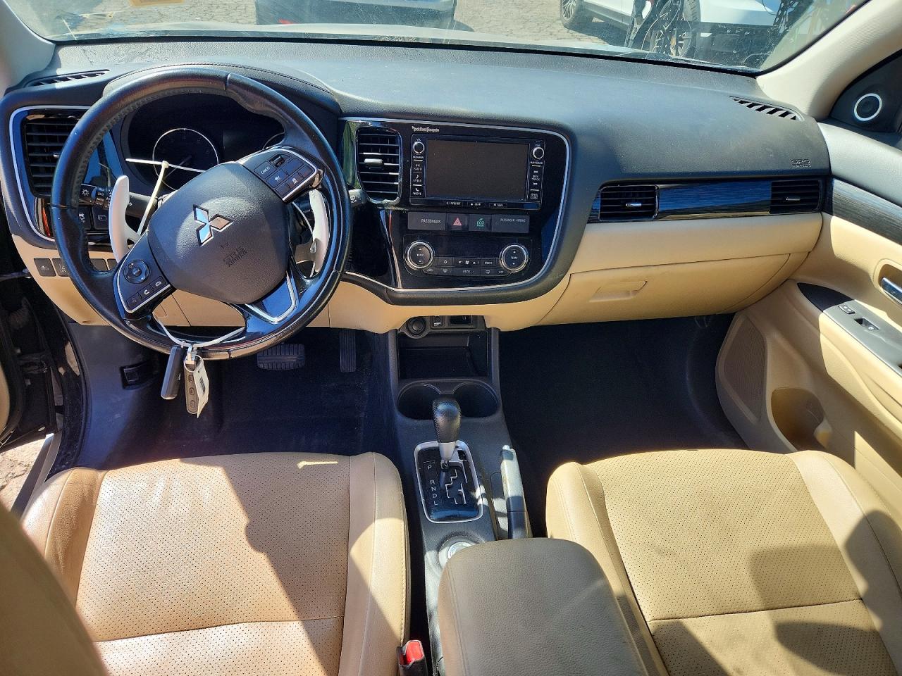 2016 MITSUBISHI OUTLANDER