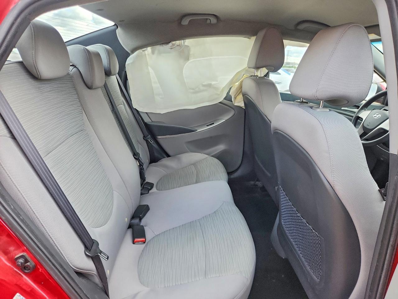 2016 HYUNDAI ACCENT
