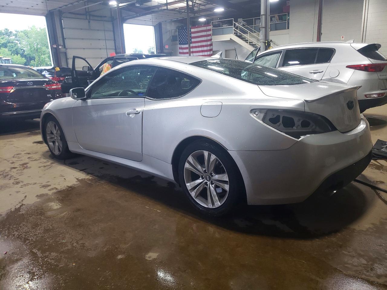 2012 HYUNDAI GENESIS