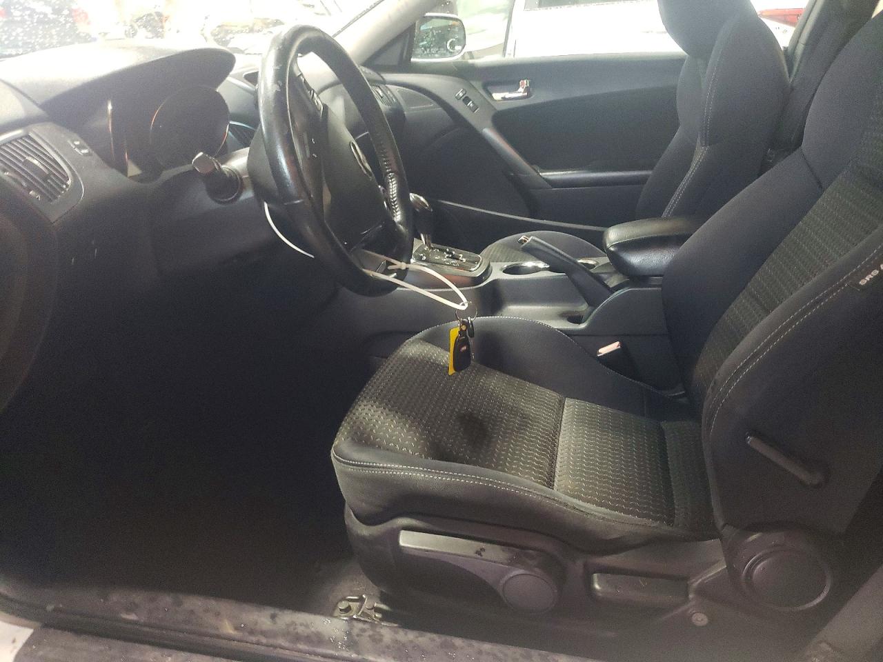 2012 HYUNDAI GENESIS