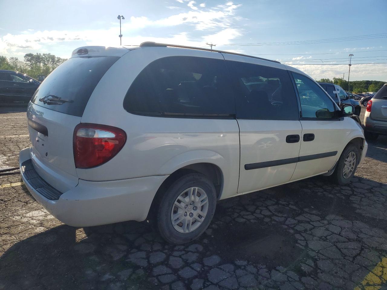 2005 DODGE CARAVAN