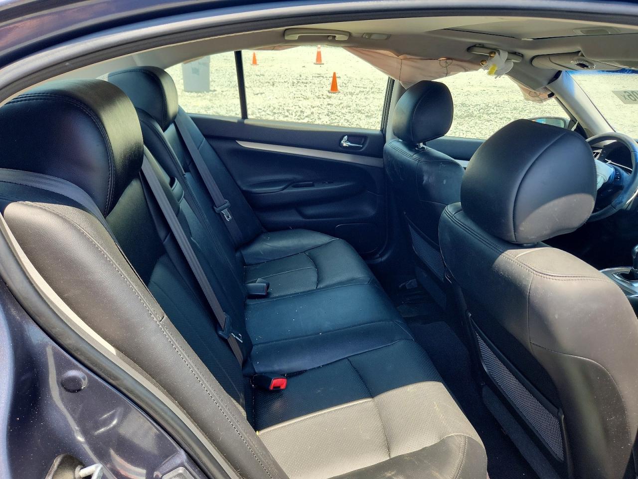 2012 INFINITI G25
