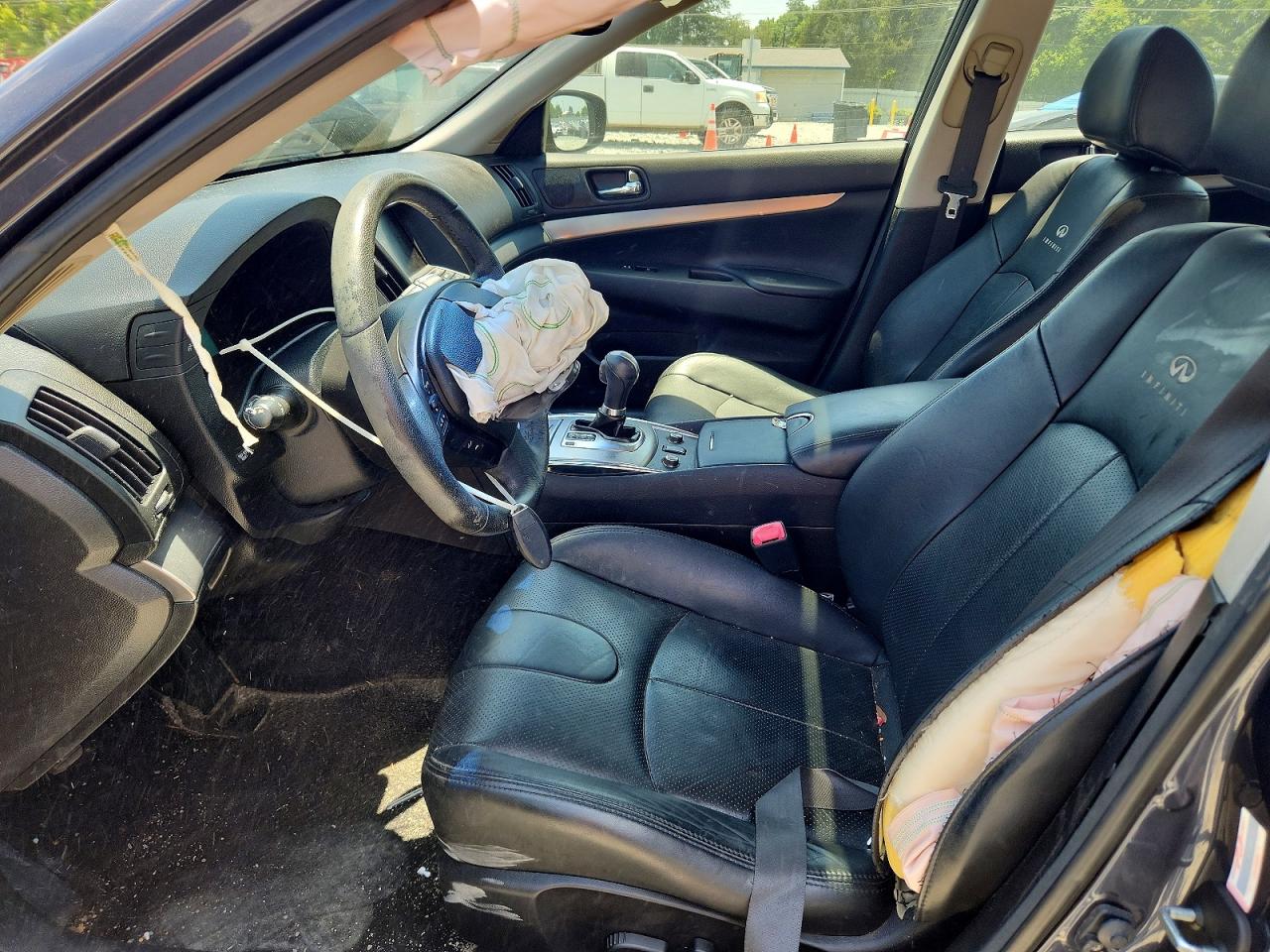 2012 INFINITI G25