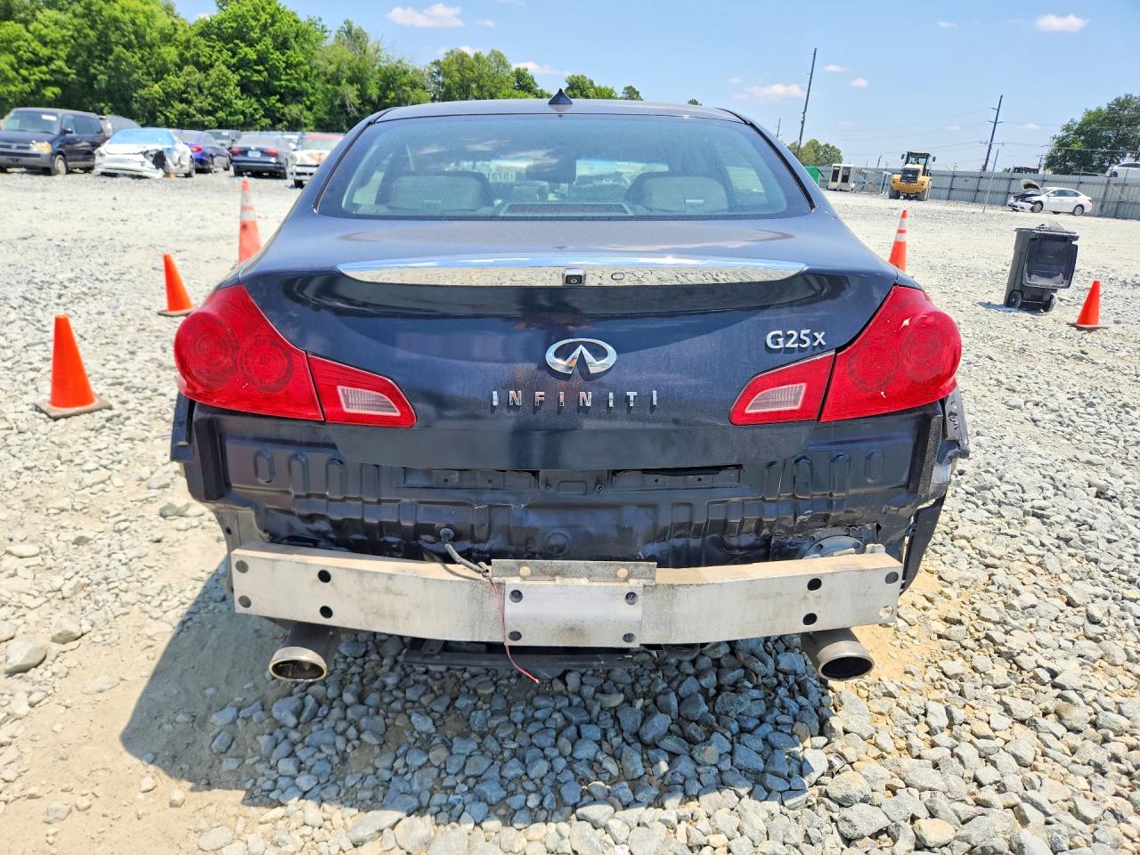 2012 INFINITI G25
