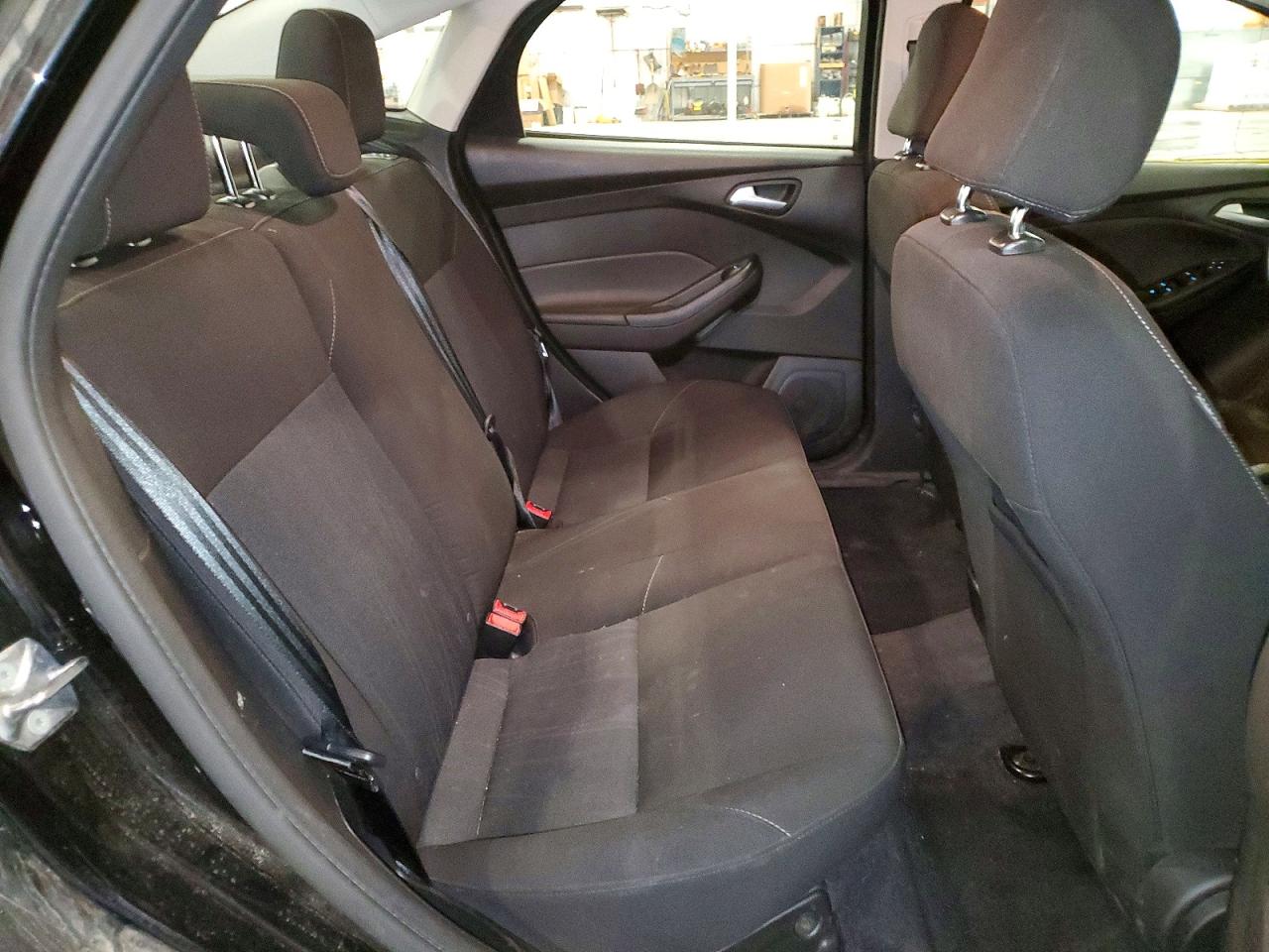 2016 FORD FOCUS
