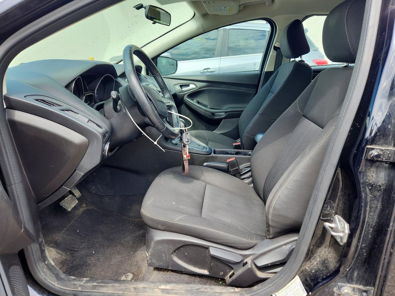 2016 FORD FOCUS