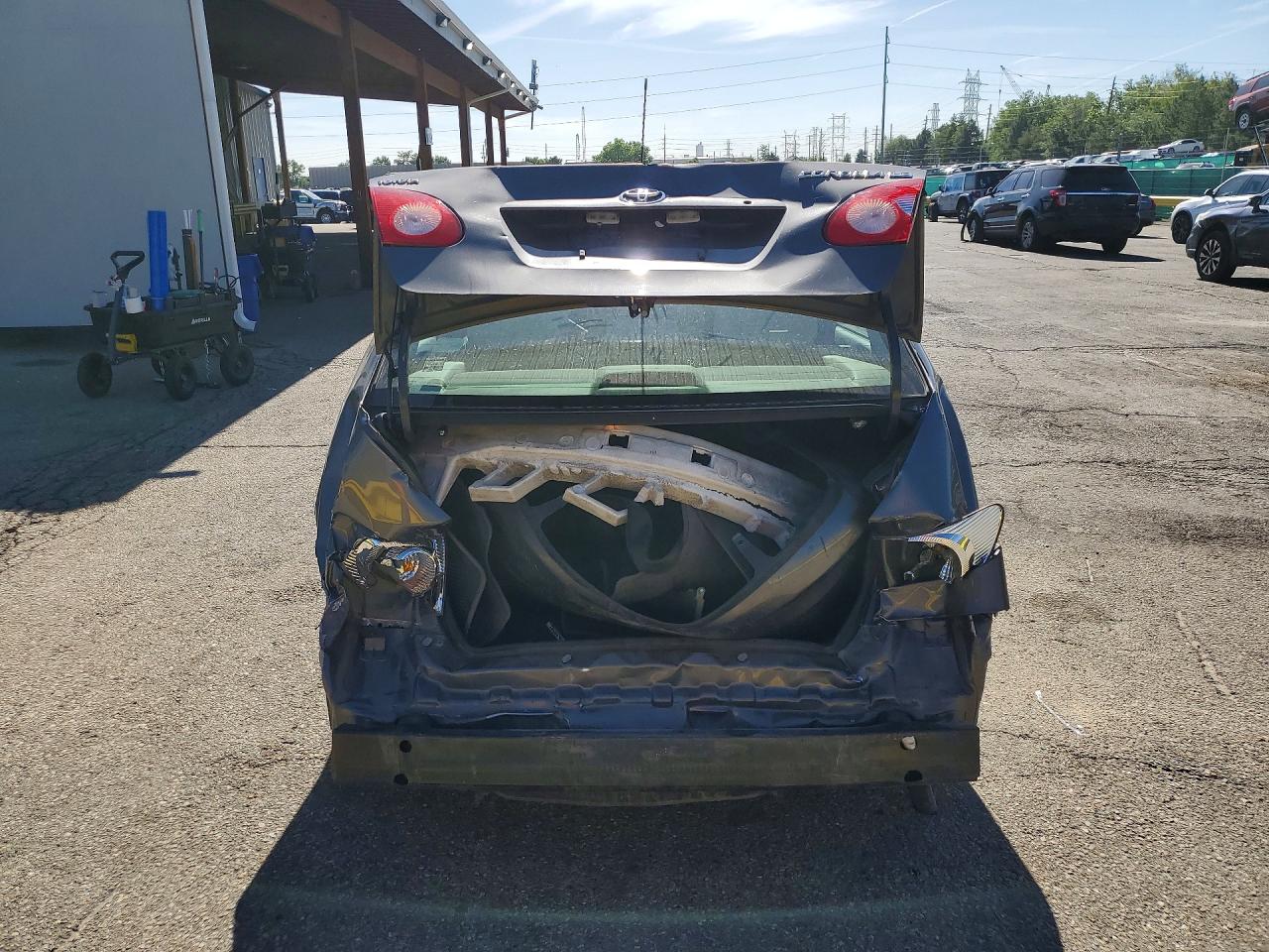 2005 TOYOTA COROLLA