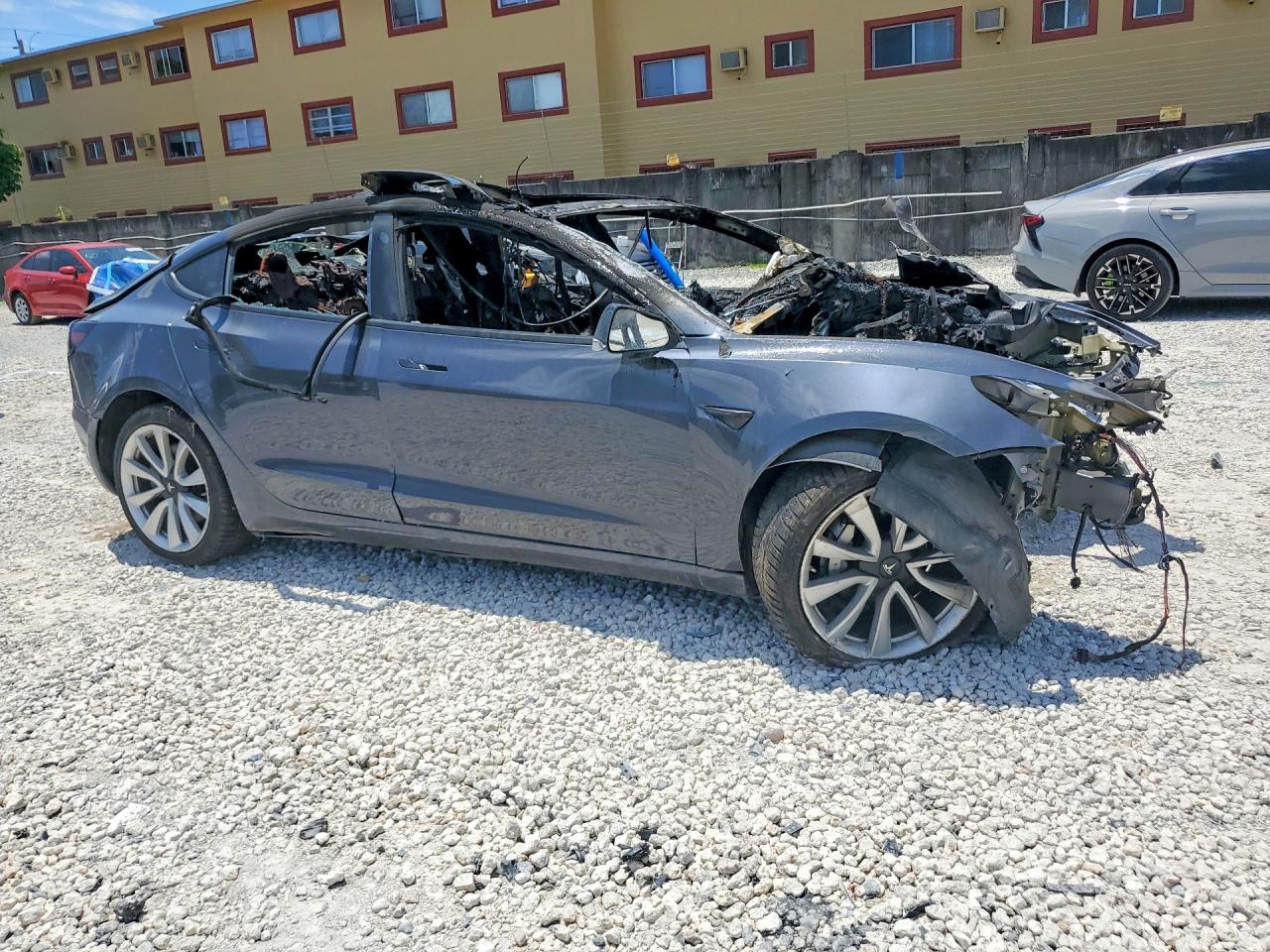 2019 TESLA MODEL 3