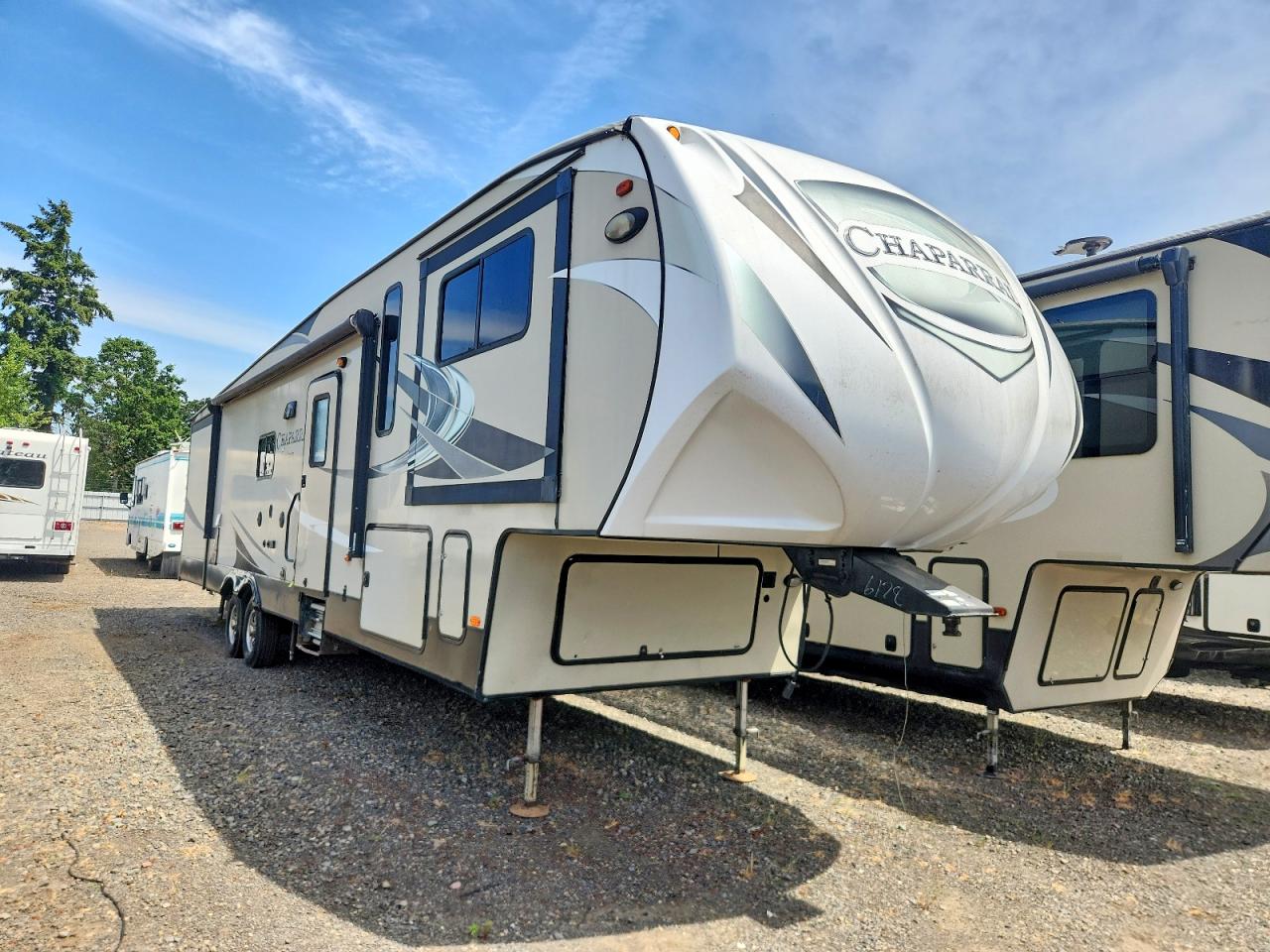 2017 FORESRIVER CHAPARRAL