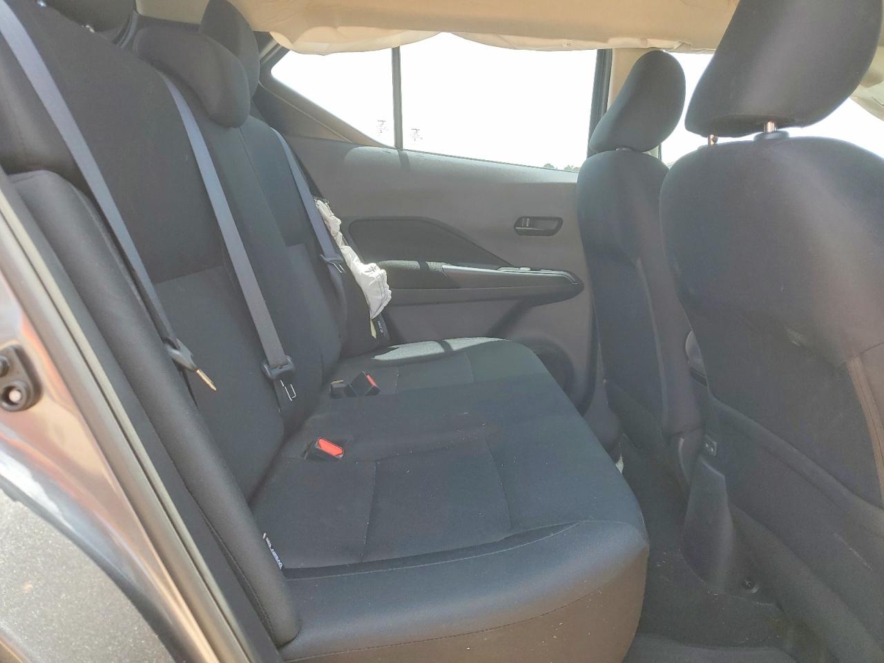 2023 NISSAN KICKS