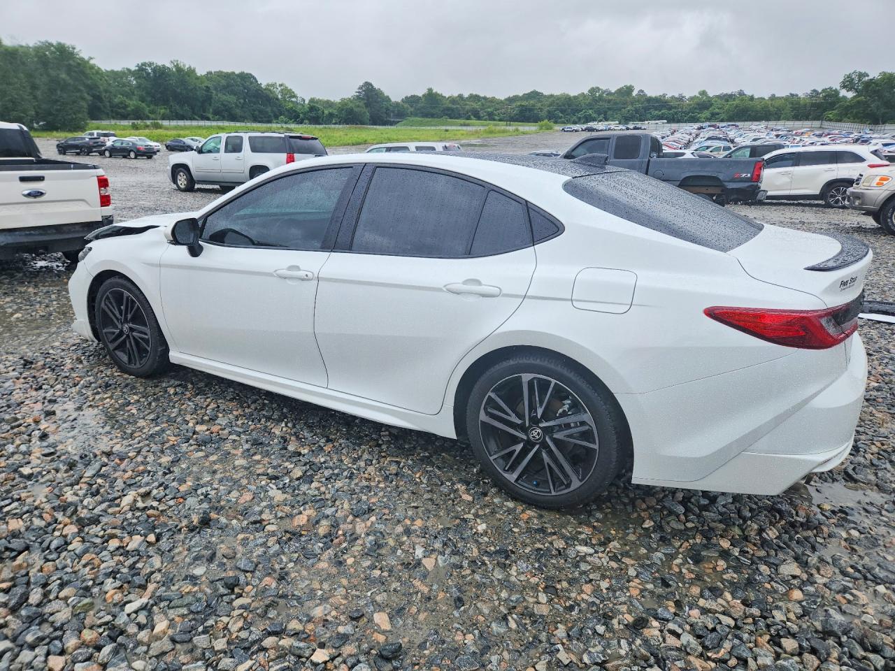 2025 TOYOTA CAMRY