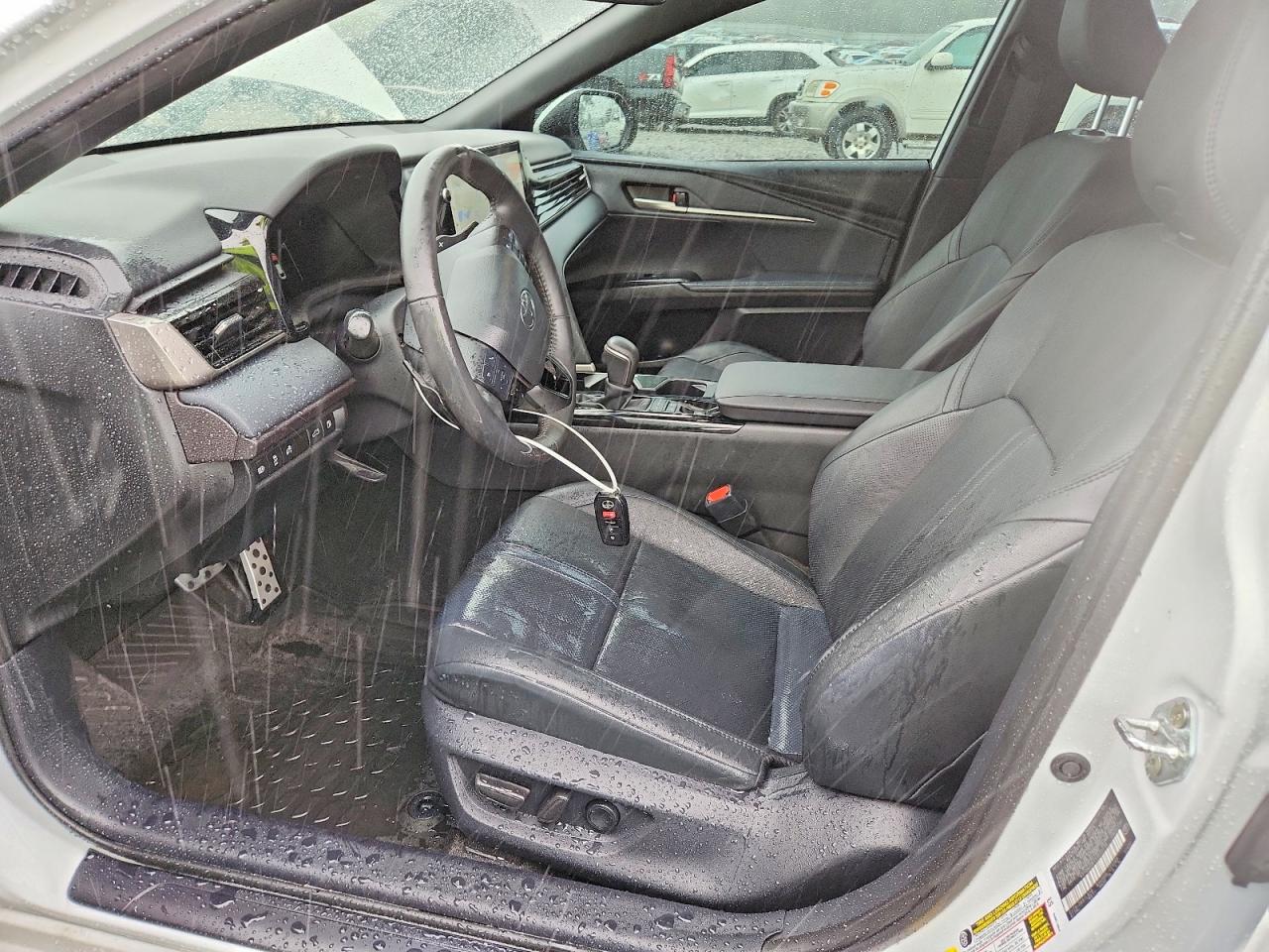 2025 TOYOTA CAMRY