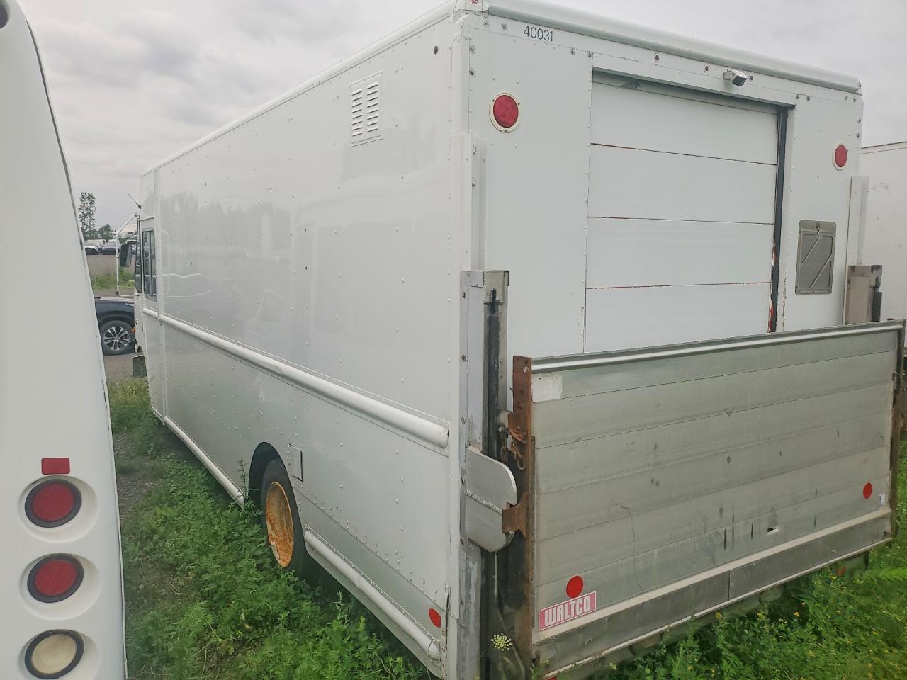 2012 WORKHORSE CUSTOM CHASSIS ALL OTHER