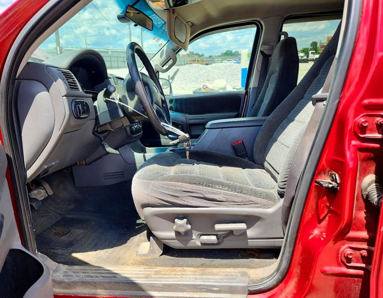 2002 FORD EXPLORER