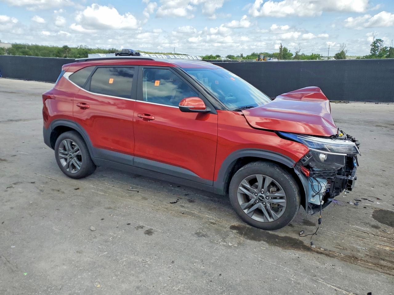 2023 KIA SELTOS