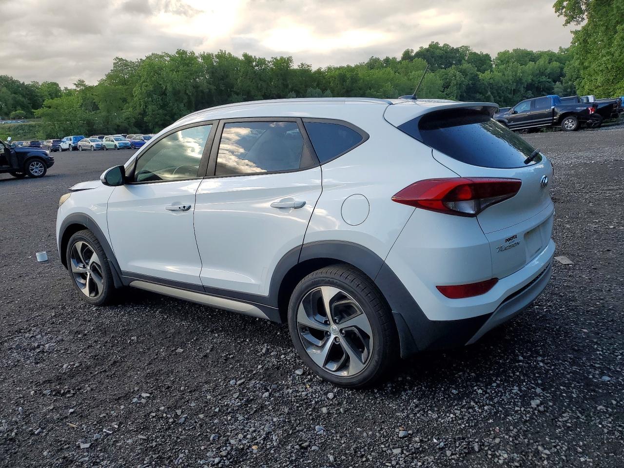 2017 HYUNDAI TUCSON
