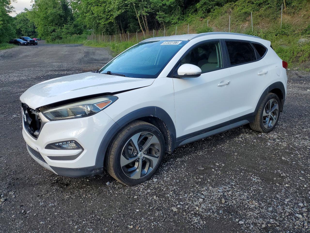 2017 HYUNDAI TUCSON