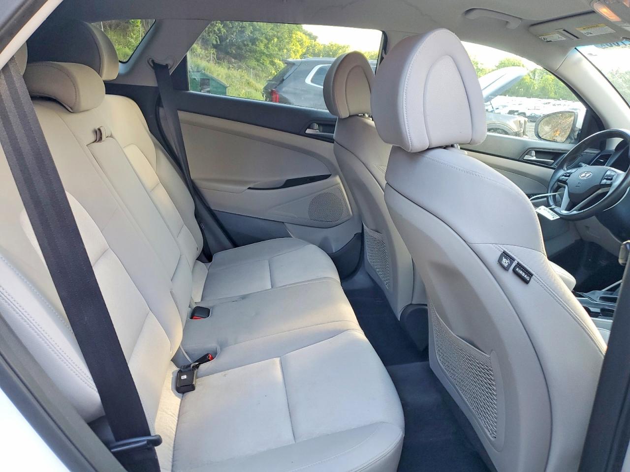 2017 HYUNDAI TUCSON