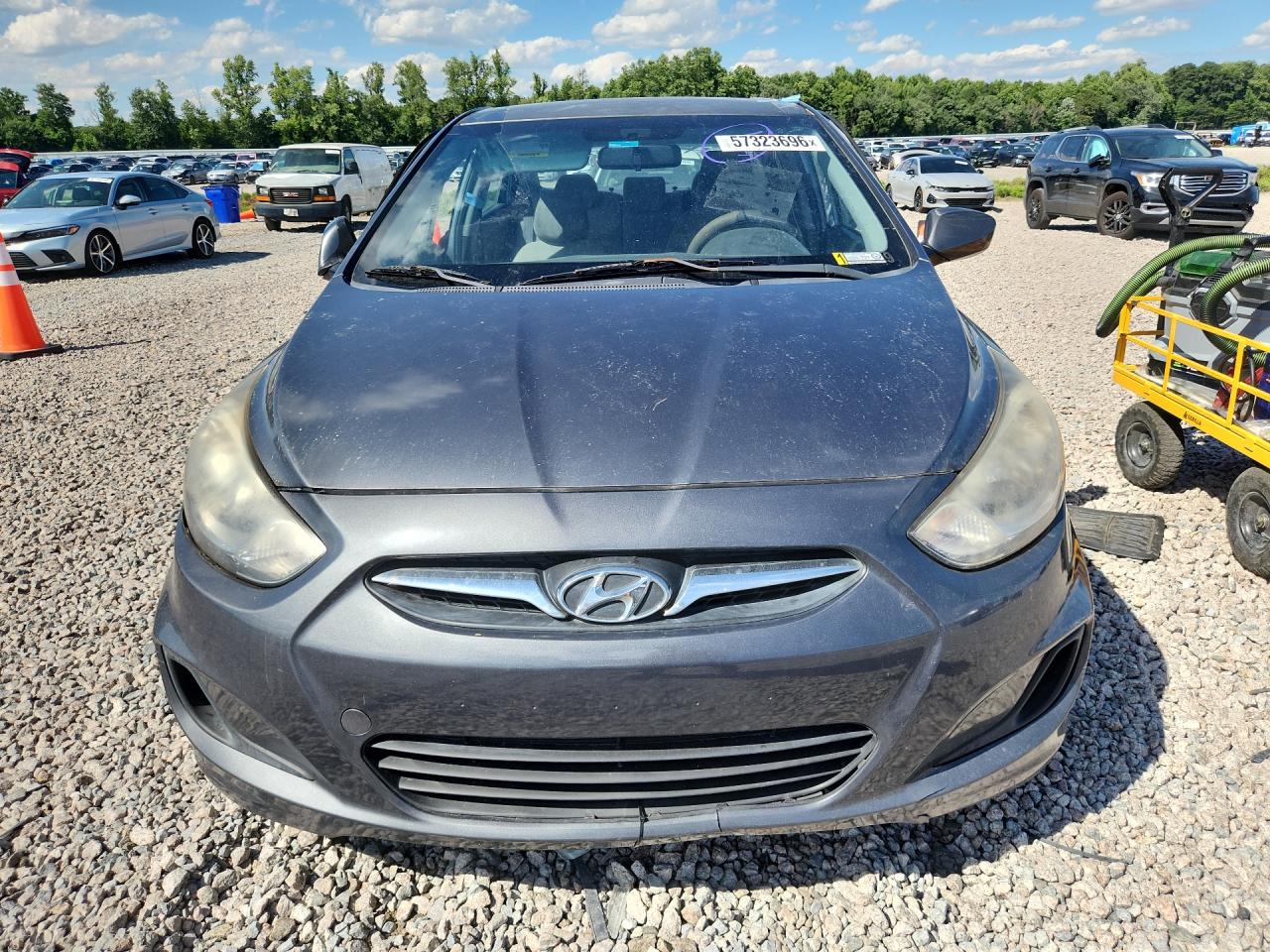 2012 HYUNDAI ACCENT