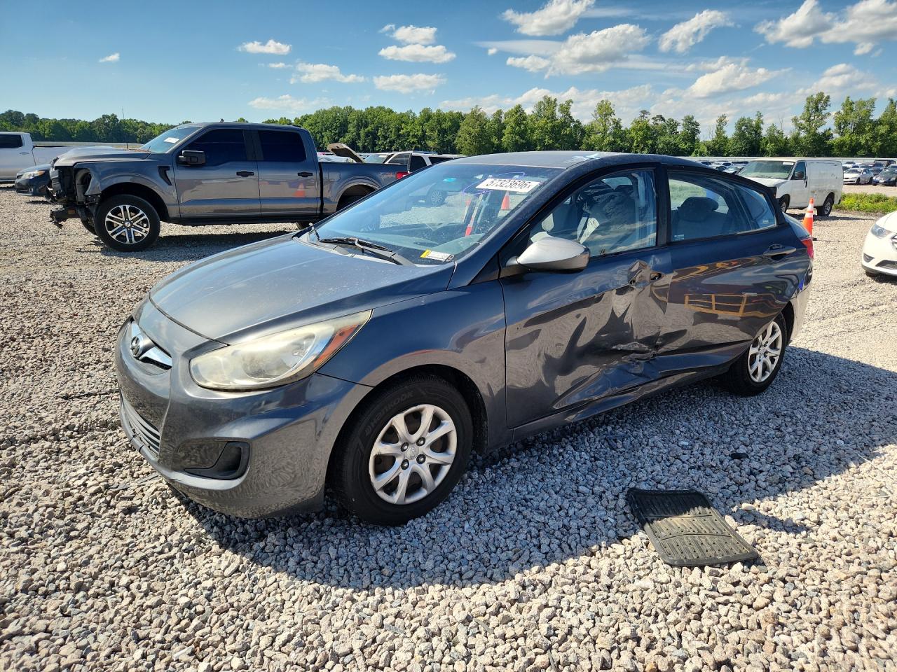 2012 HYUNDAI ACCENT