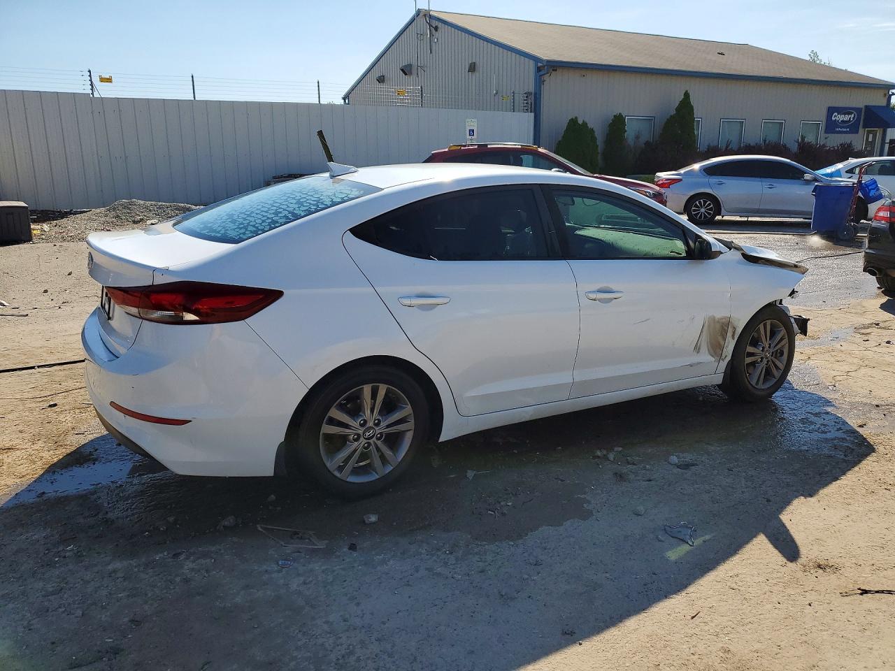 2018 HYUNDAI ELANTRA