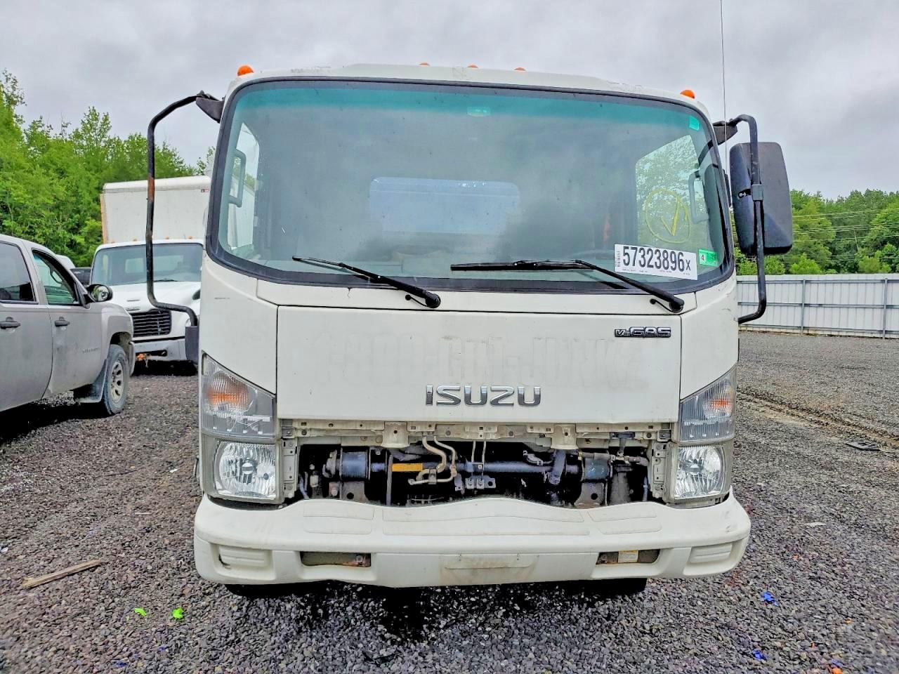 2016 ISUZU NPR