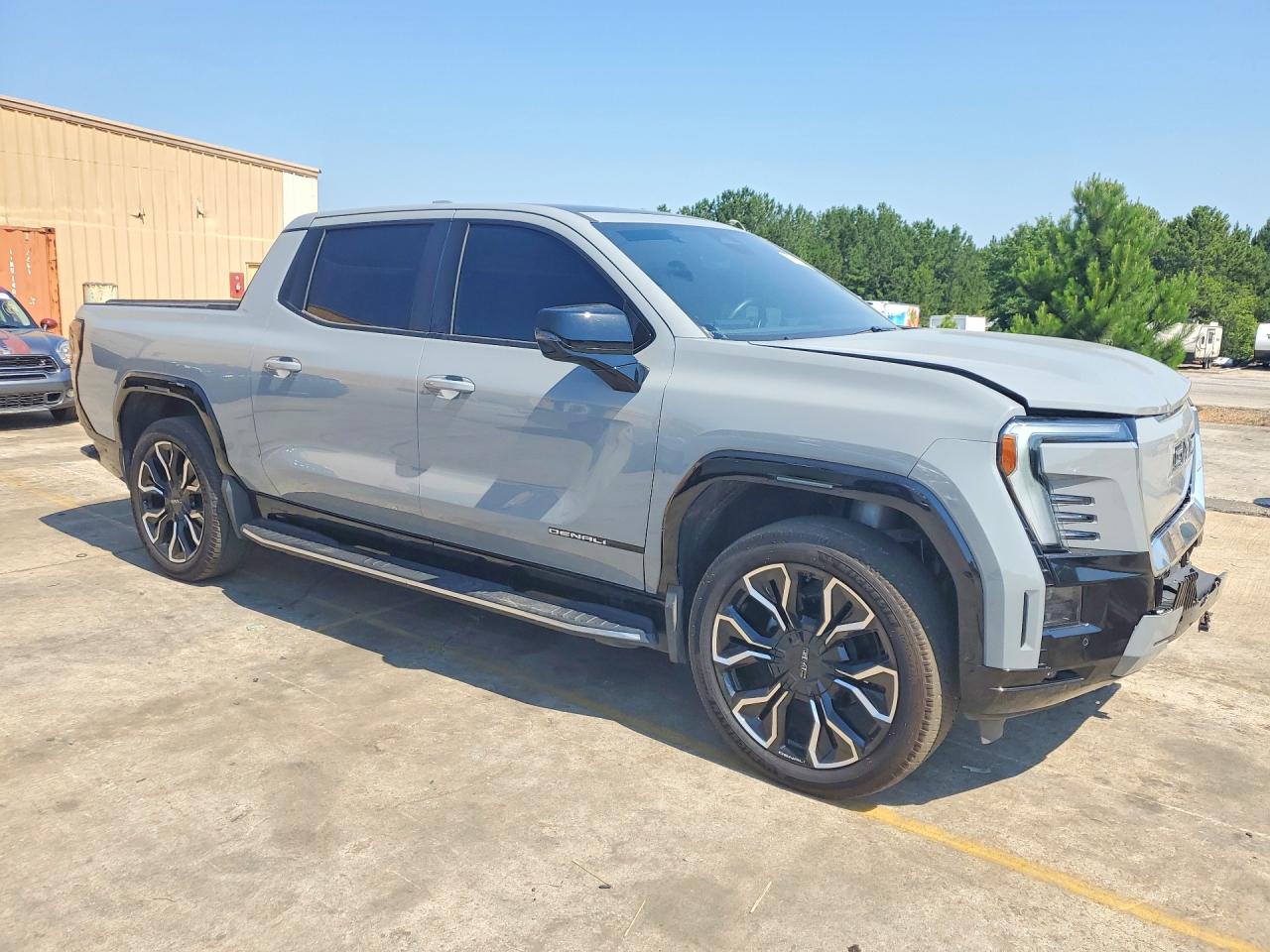 2024 GMC SIERRA