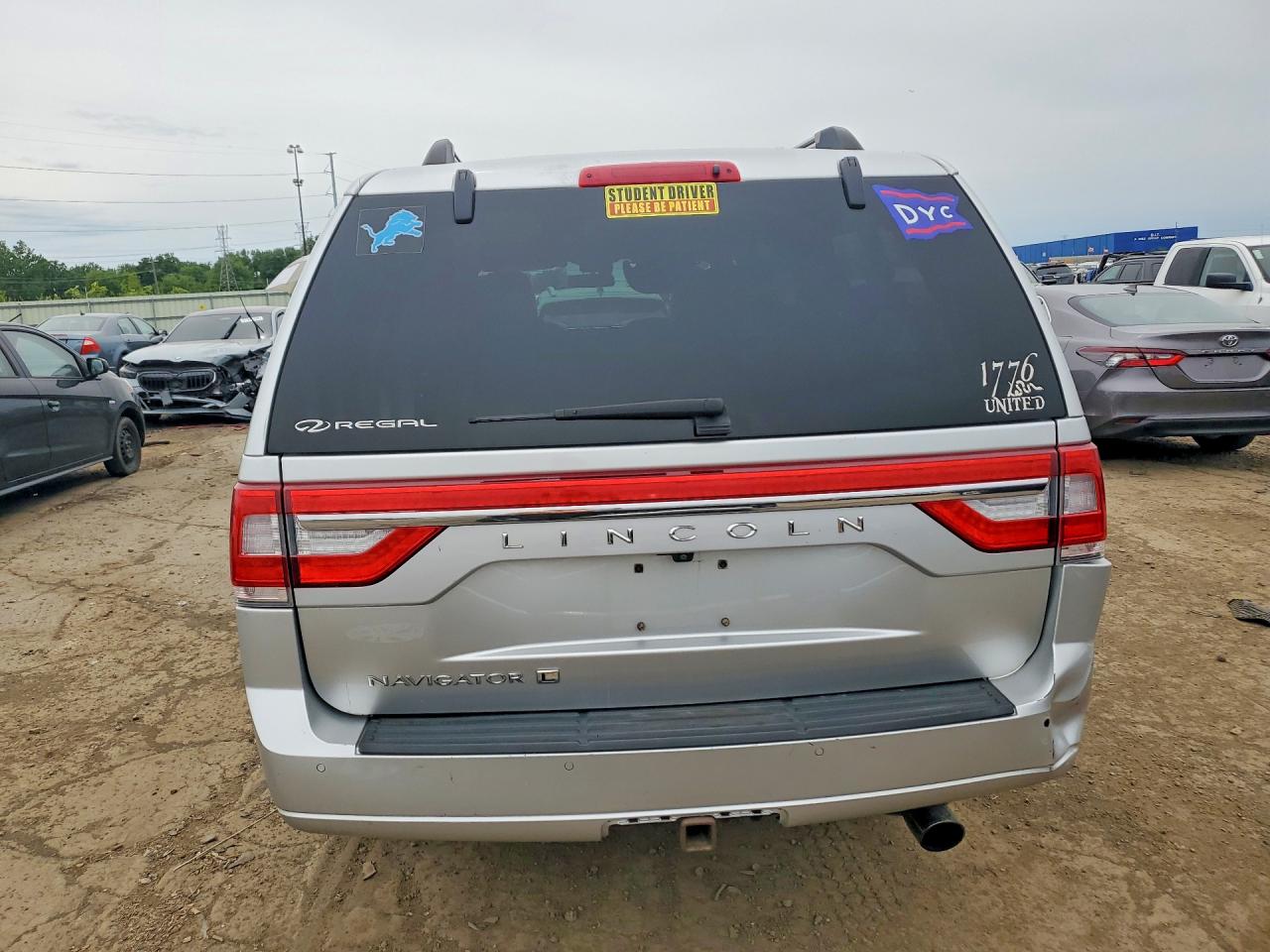 2017 LINCOLN NAVIGATOR