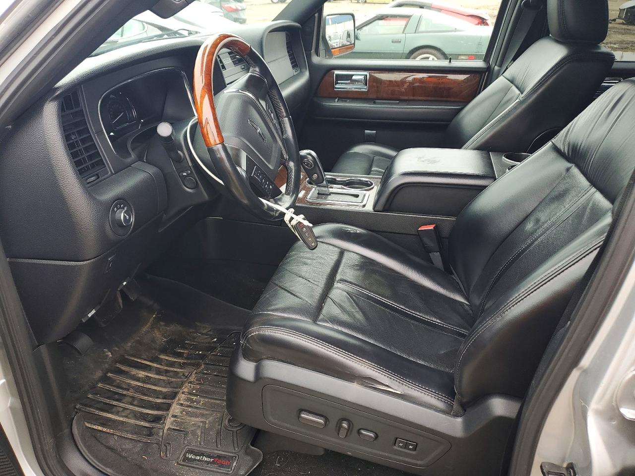 2017 LINCOLN NAVIGATOR