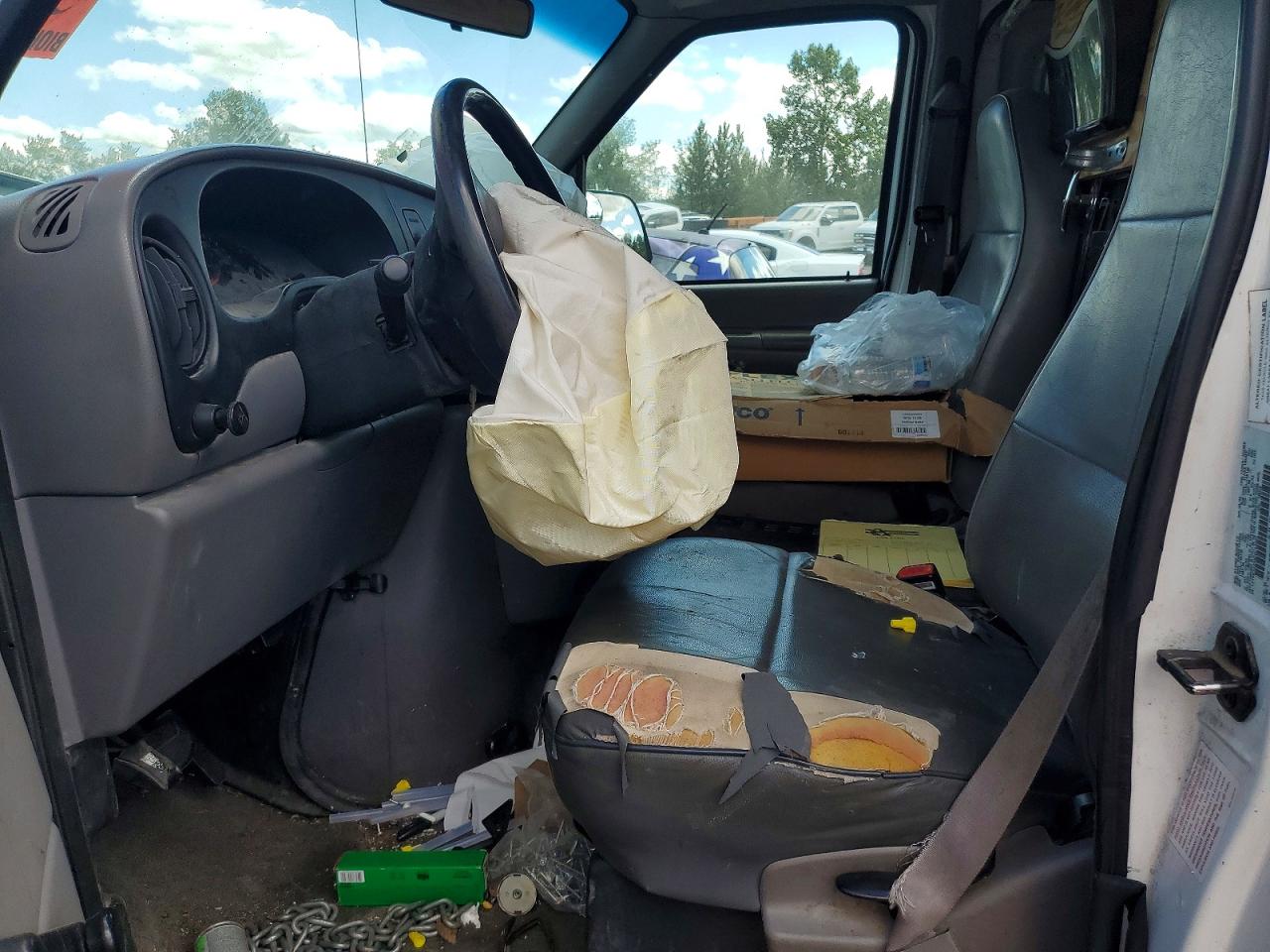 1999 FORD ECONOLINE