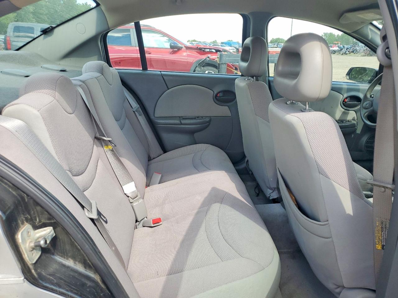 2004 SATURN ION