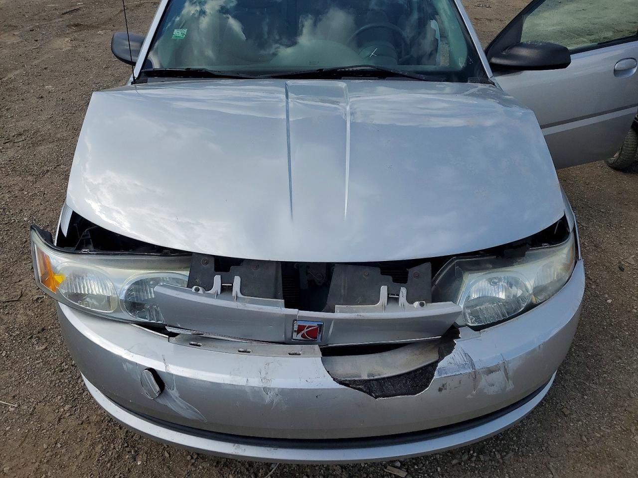 2004 SATURN ION