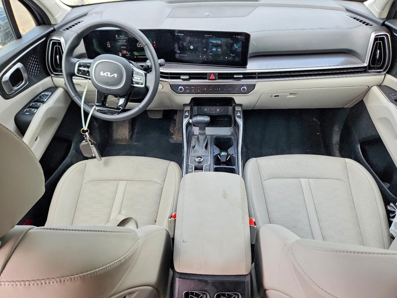 2025 KIA SORENTO