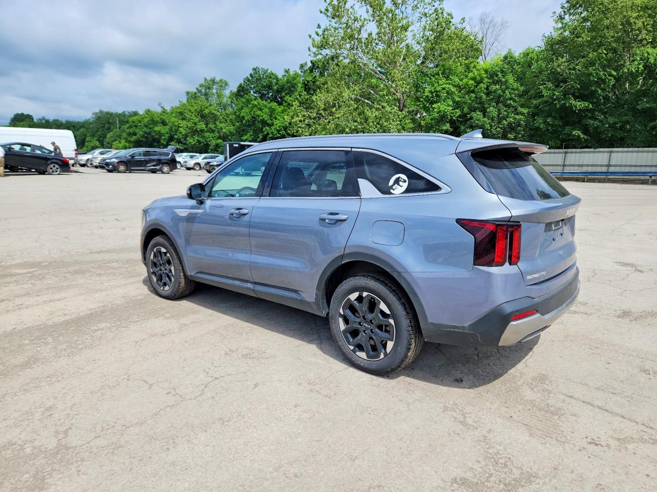 2025 KIA SORENTO
