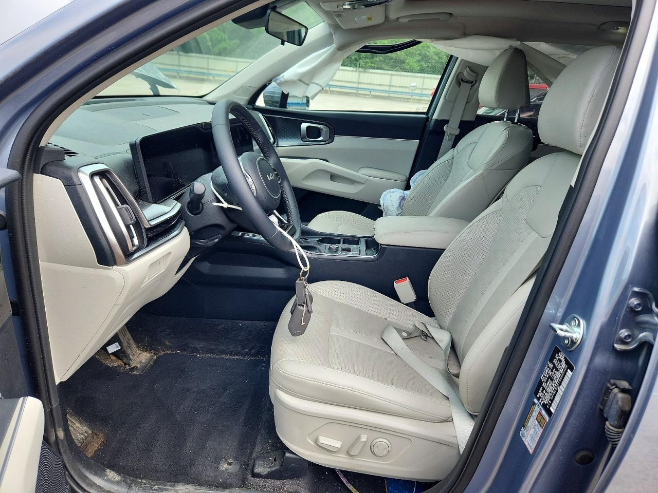2025 KIA SORENTO