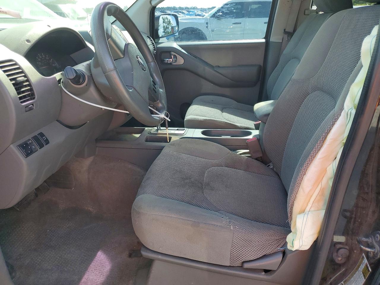 2011 NISSAN FRONTIER
