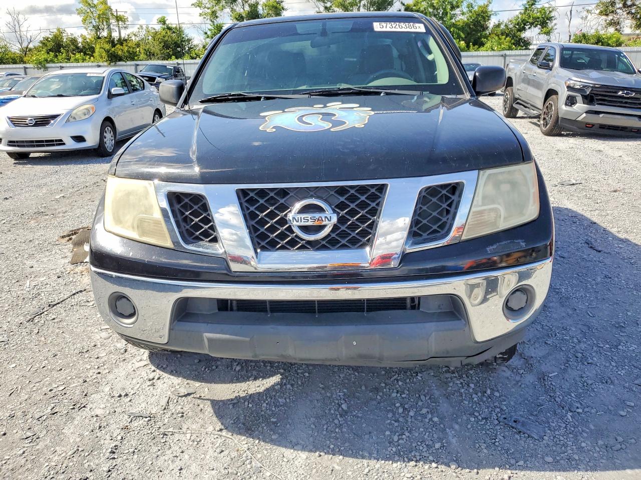 2011 NISSAN FRONTIER