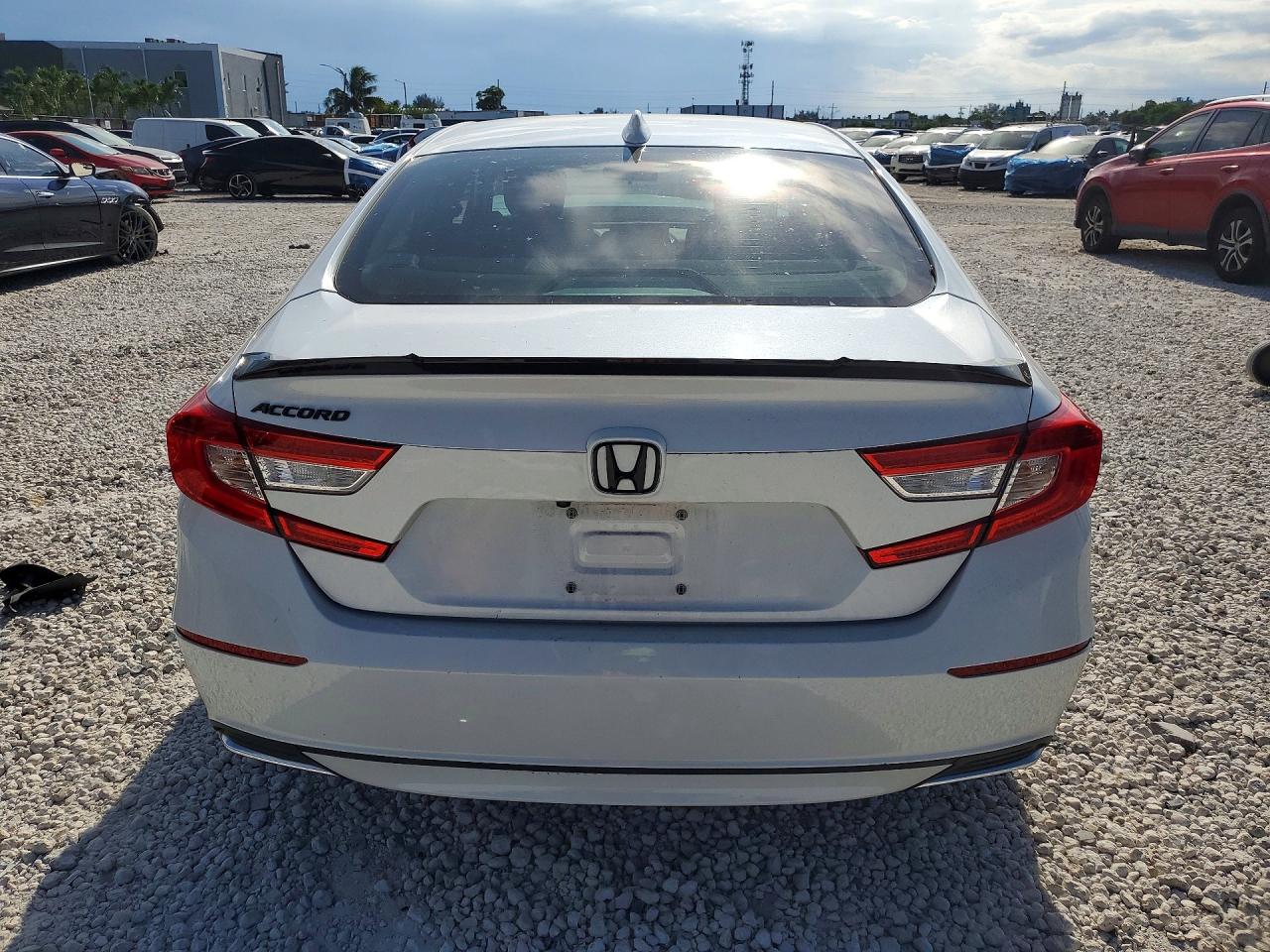 2020 HONDA ACCORD