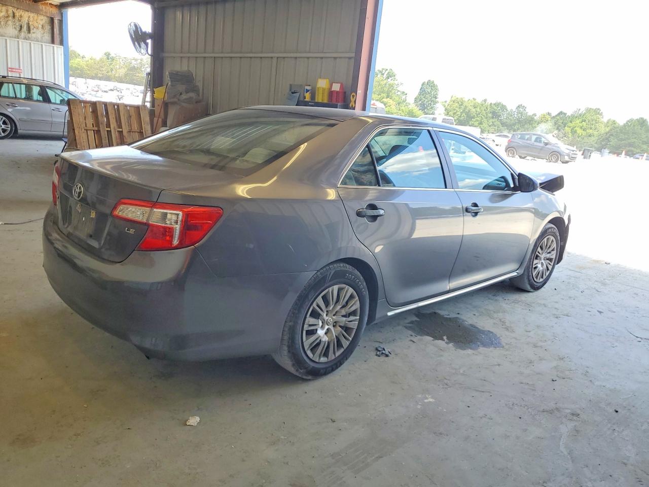 2013 TOYOTA CAMRY