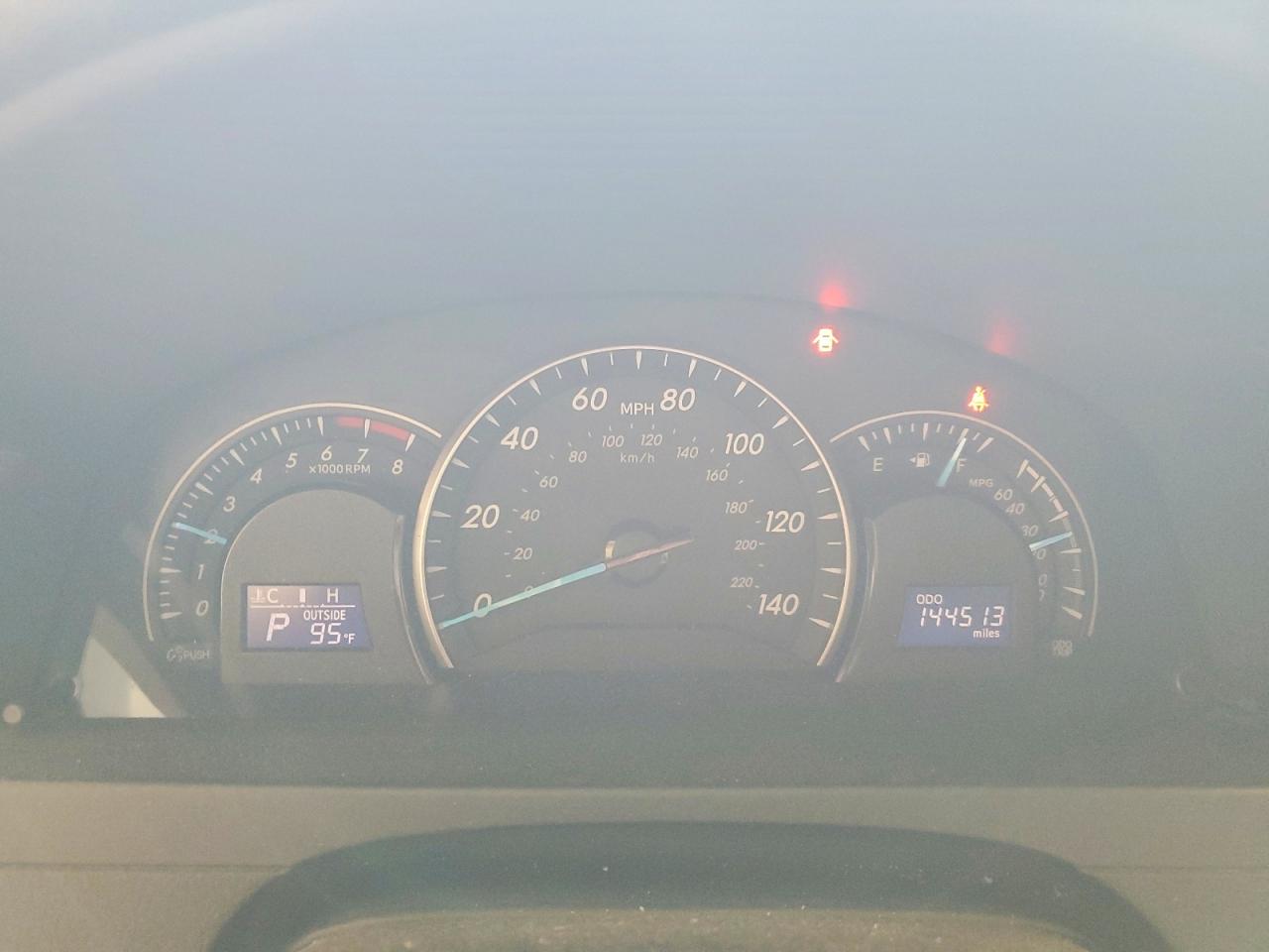 2013 TOYOTA CAMRY